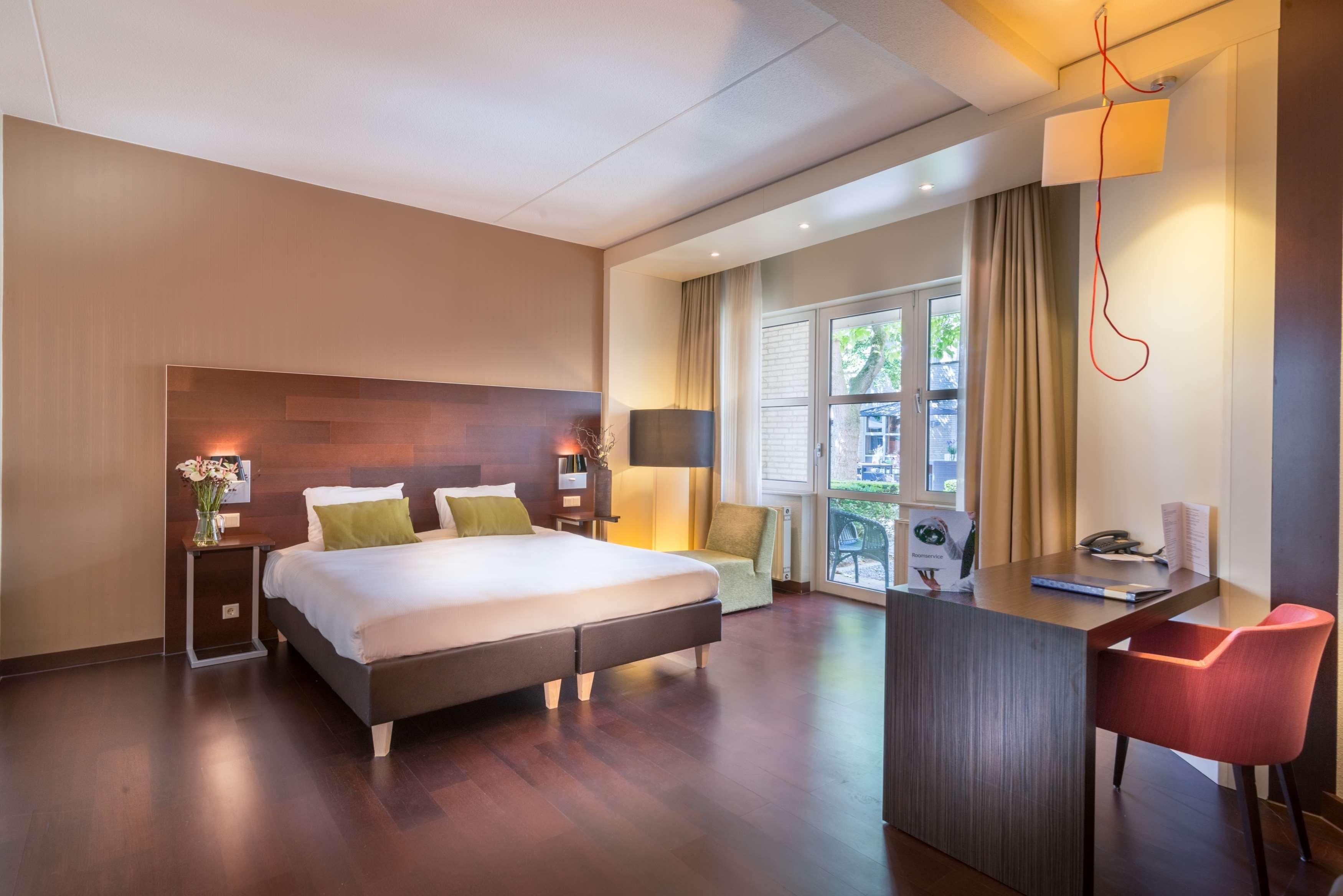 โกลเด้น ทิวลิป แอมป์ แวน นิจเกอร์ก Hotel ไนเกิร์ก ภายนอก รูปภาพ