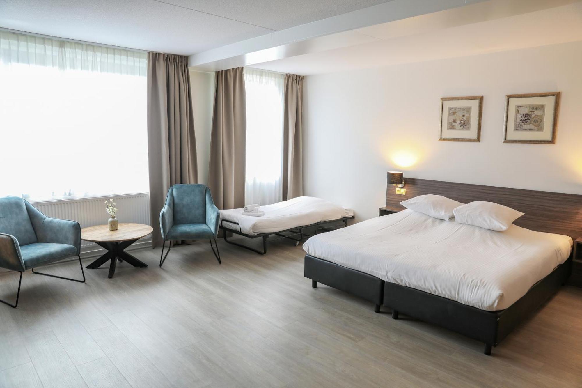 โกลเด้น ทิวลิป แอมป์ แวน นิจเกอร์ก Hotel ไนเกิร์ก ห้อง รูปภาพ